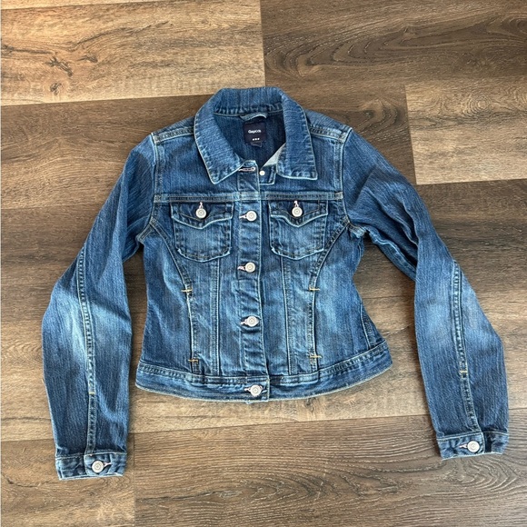 Gap Kids Jean Jacket.  Size XL.  Great used condition! - Picture 2 of 7